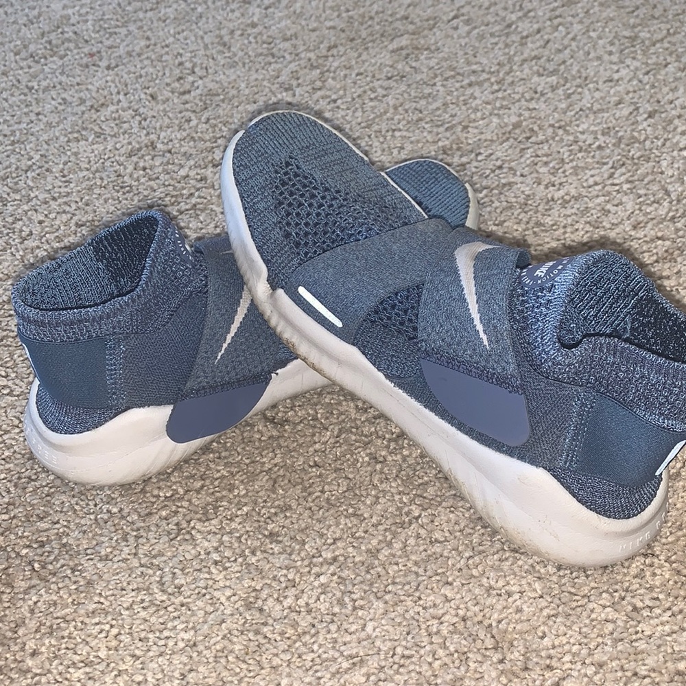 nike blue slip on running shoe- women